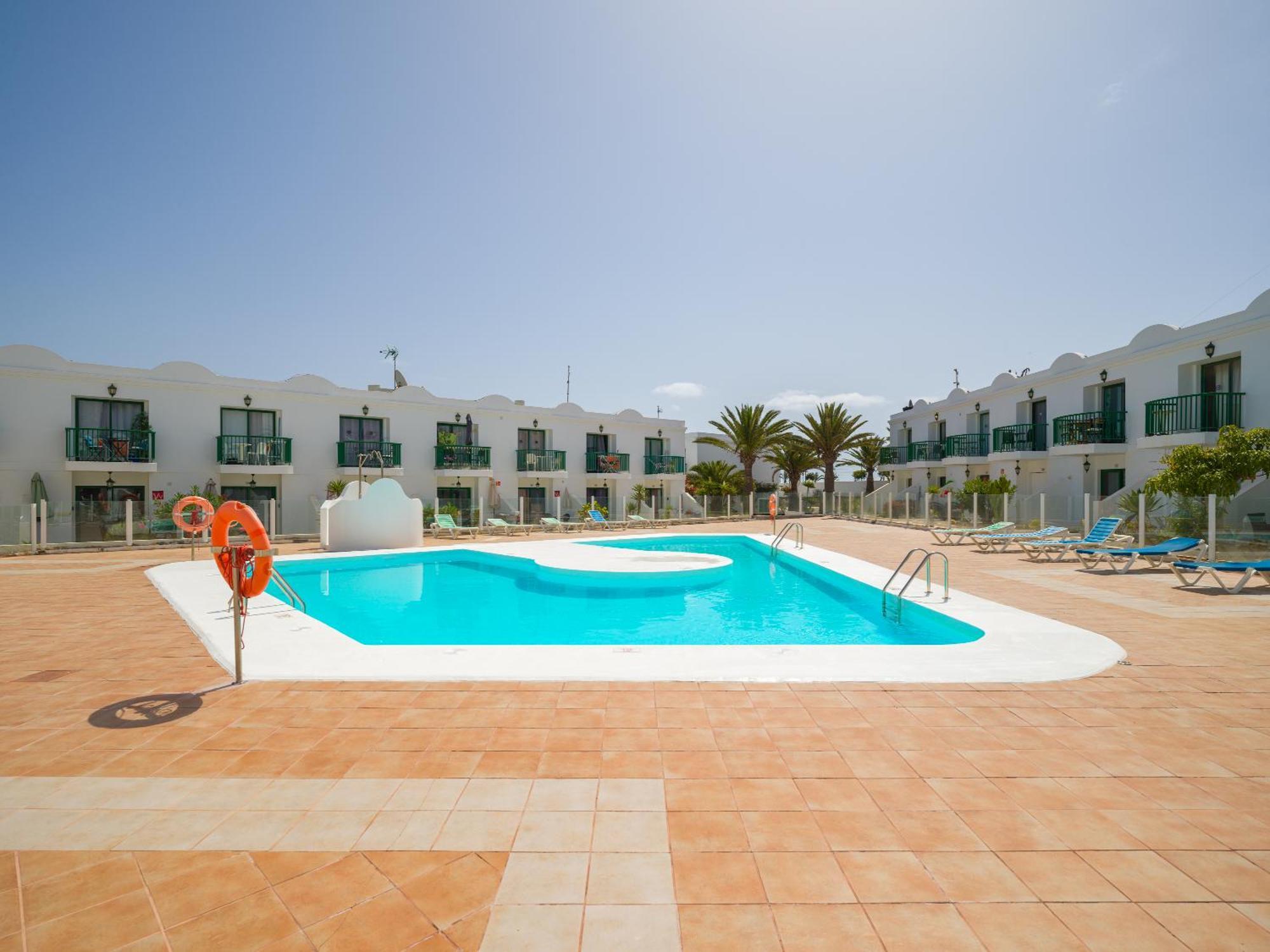 Armonia Pool View & Wi-Fi By Irent Fuerteventura Apartment Corralejo Exterior photo