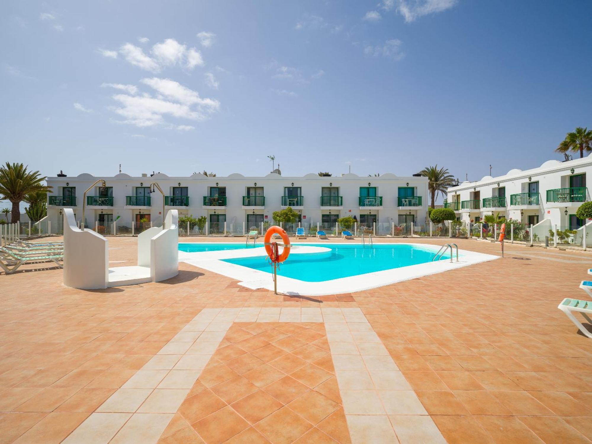 Armonia Pool View & Wi-Fi By Irent Fuerteventura Apartment Corralejo Exterior photo